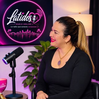 Nuestra Presentadora Ebe Méndez